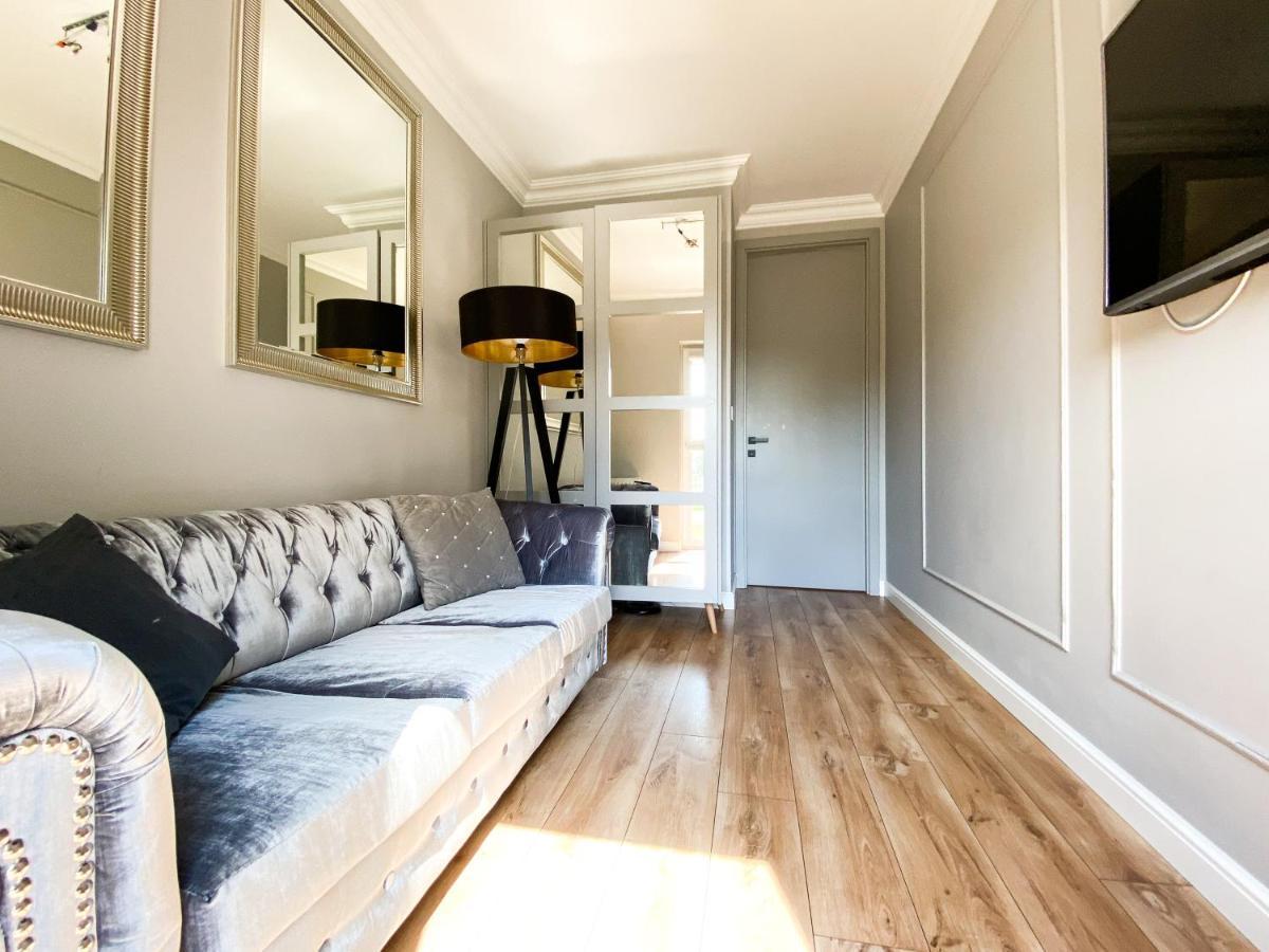 Bp Gray Premium Apartment Stary Toruń Екстериор снимка
